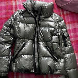 Never worn sam’s coat